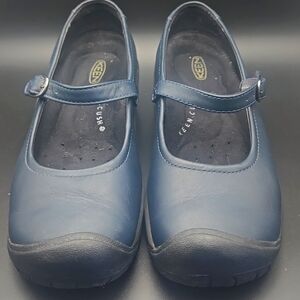 Used, like new KEEN brand Navy blue Mary Jane's. Size 9.